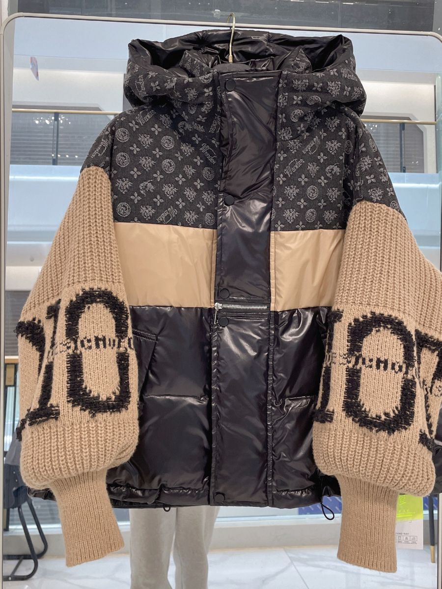ПуховикMassimoDutti