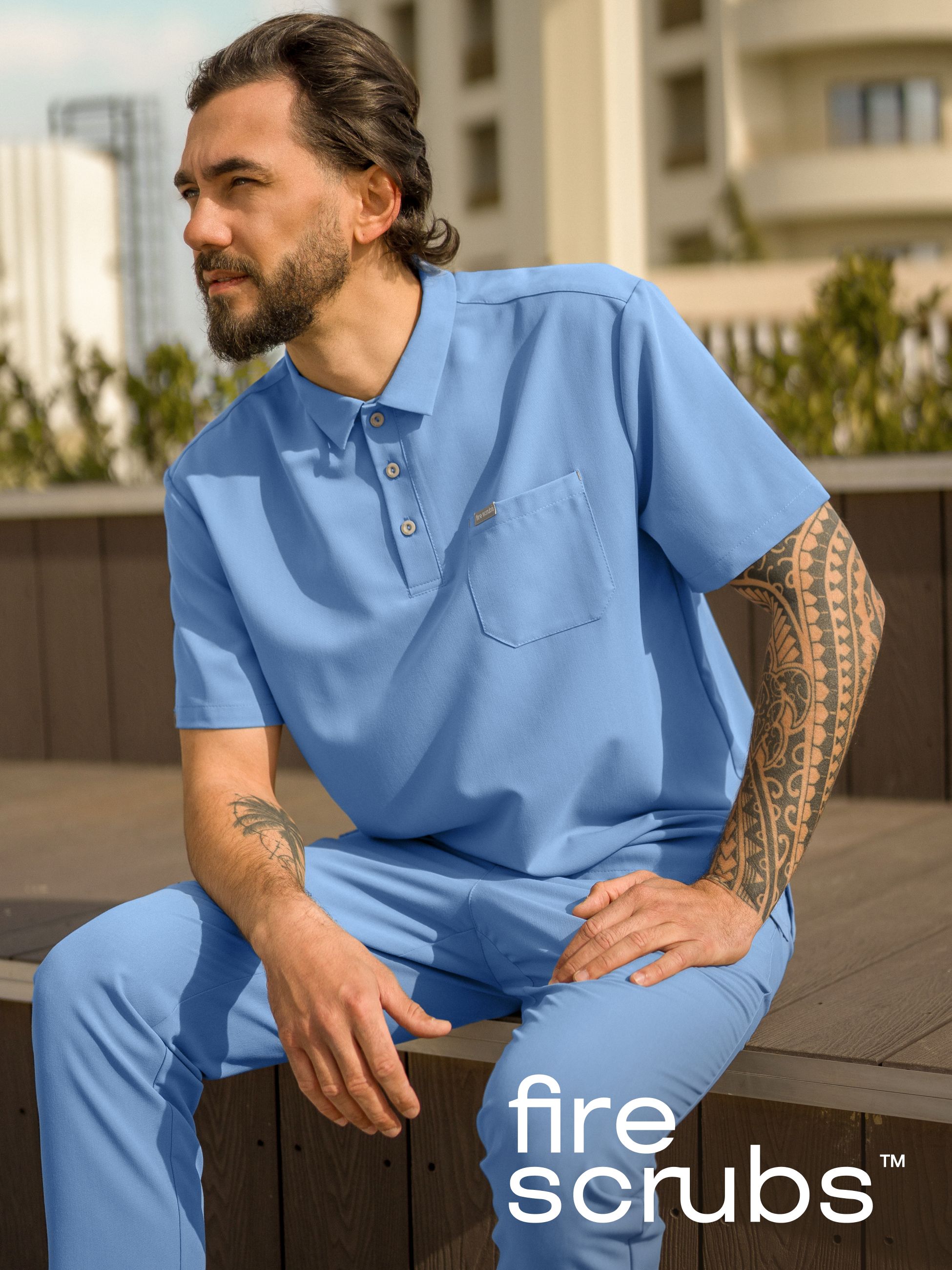 МедицинскийкостюммужскойсрубашкойPoloFireScrubs