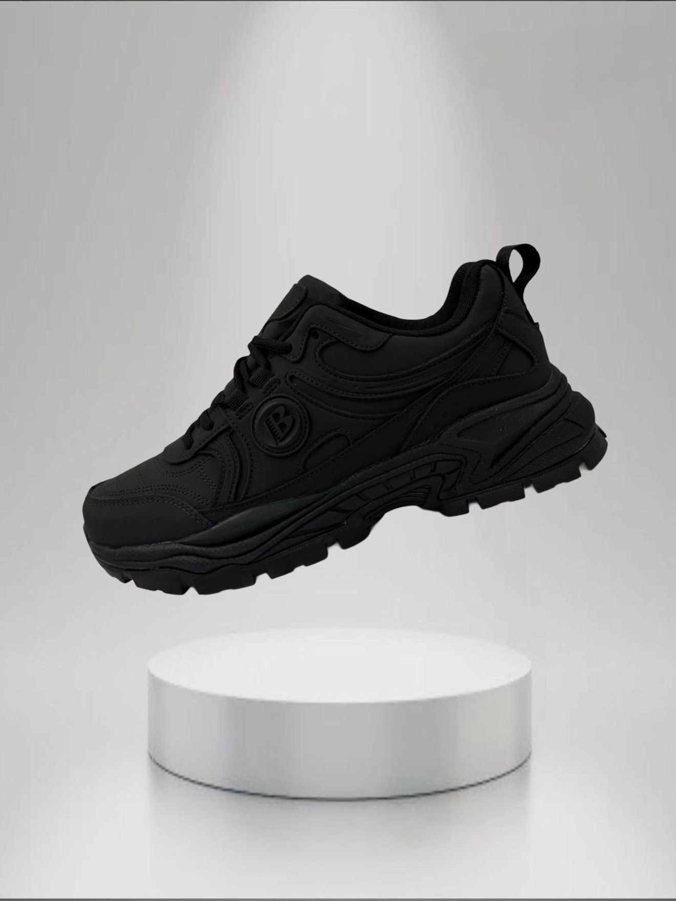 КроссовкиBONA