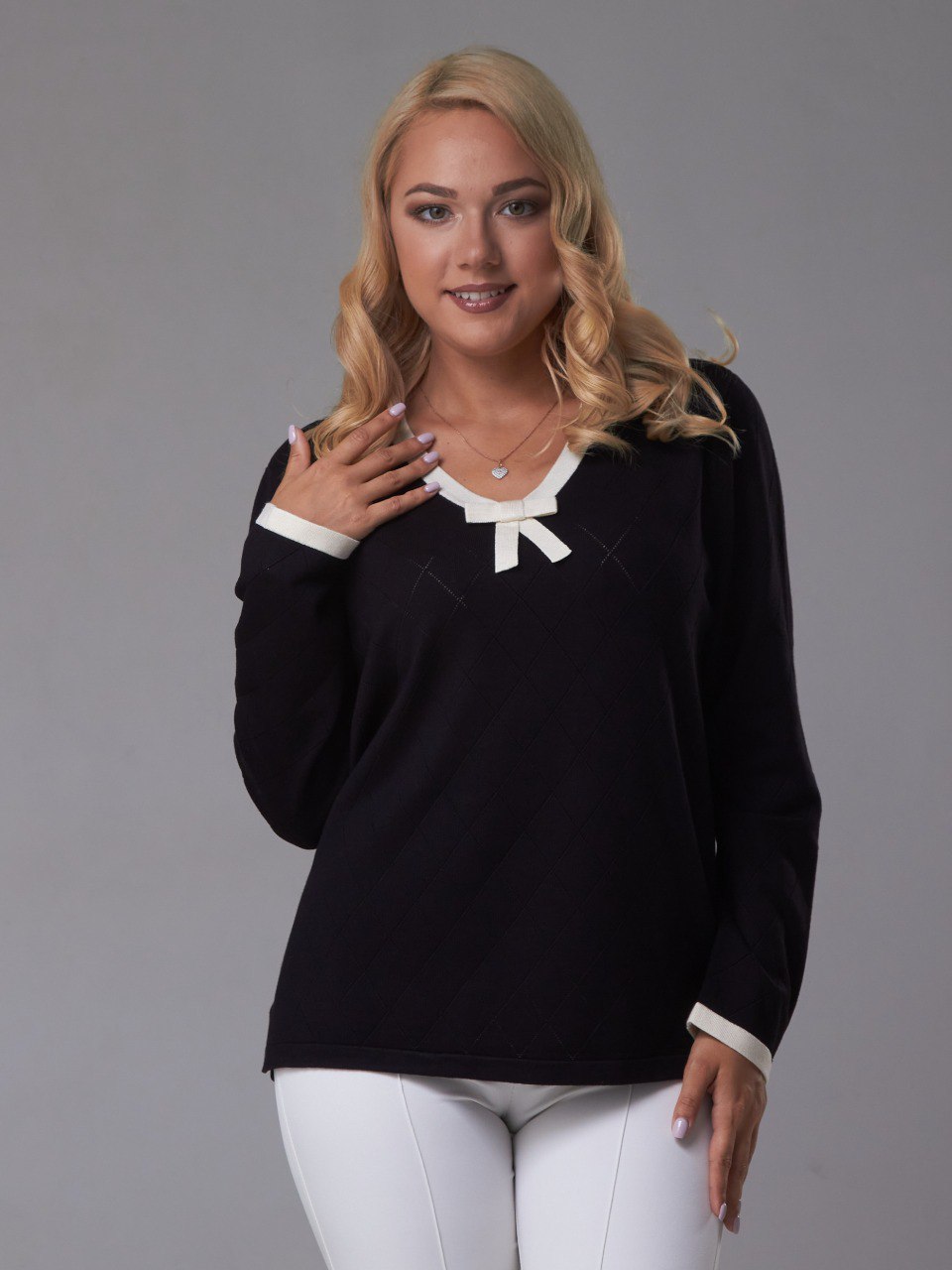 ДжемперНарядныйсбантиком